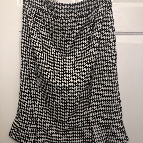 Kasper Black plaid Skirt suit set - Picture 7 of 13